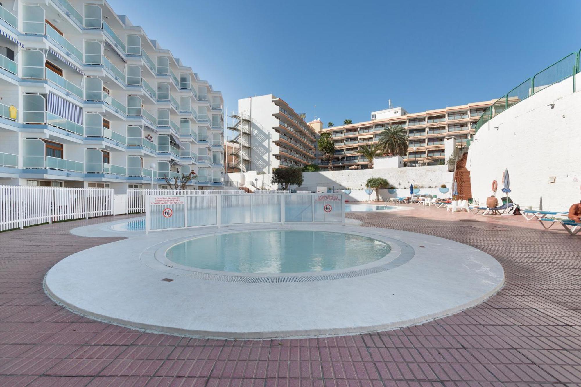 Estudio Yumbo Playa Del Ingles San Bartolome Bagian luar foto